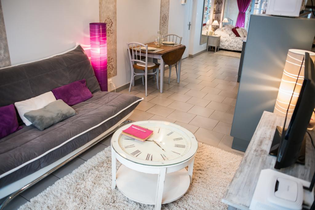 Ferienwohnung Le Nid De La Loire Blois Exterior foto
